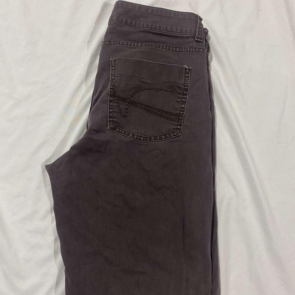 Brown Pants (Lee) - Picture 2 of 4